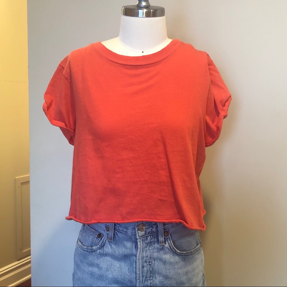 We The Free ~ Crop Tee ~ Size XS